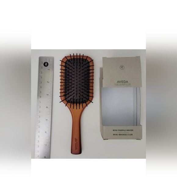 AVEDA GIFT SET. WOODEN MINI PADDLE HAIR BRUSH (7 1/2"), Shampoo + Conditioner - Picture 7 of 8